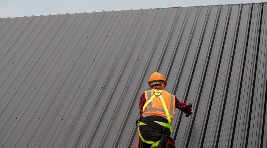 Professional residential roofers in Westdale, NY